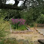 Les Jardins Celestes לינה וארוחת בוקר *